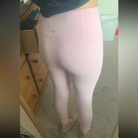 Pink leggings - Picture 2 of 4